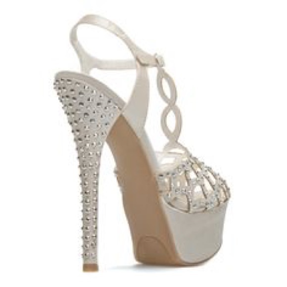 SHOEDAZZLE Triona champagne satin studded heels - Picture 2 of 8
